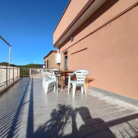 Avellini - Delightful And Spacious Apartment With Terrace - Near Metro A Cornelia Roma Dış mekan fotoğraf