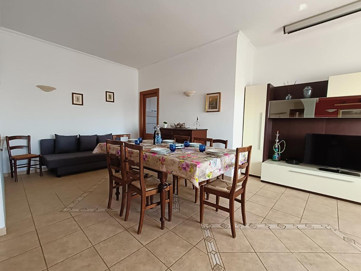 Avellini - Delightful And Spacious Apartment With Terrace - Near Metro A Cornelia Roma Dış mekan fotoğraf