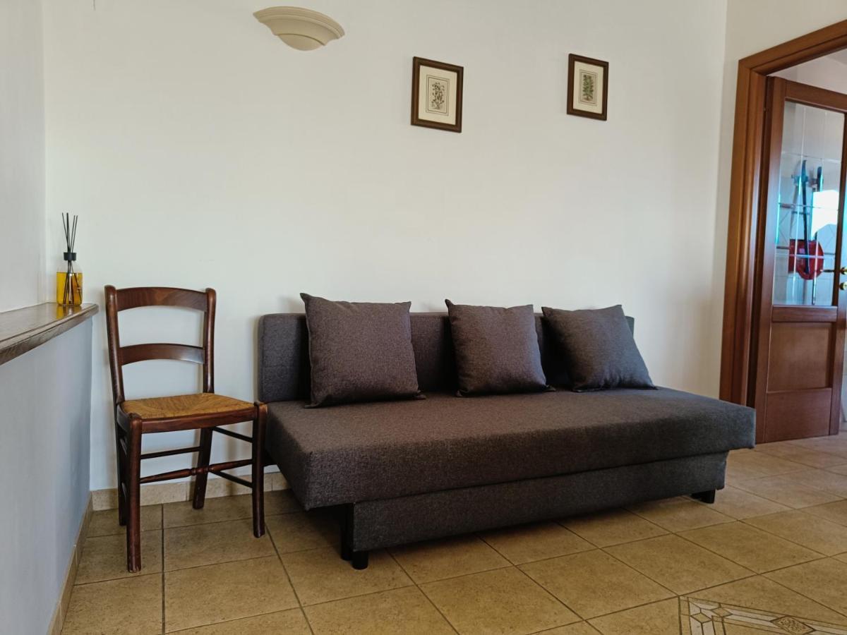 Avellini - Delightful And Spacious Apartment With Terrace - Near Metro A Cornelia Roma Dış mekan fotoğraf