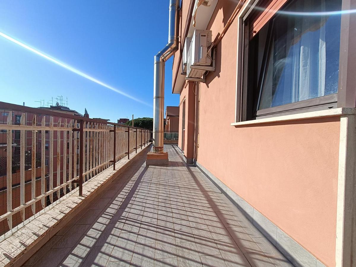 Avellini - Delightful And Spacious Apartment With Terrace - Near Metro A Cornelia Roma Dış mekan fotoğraf